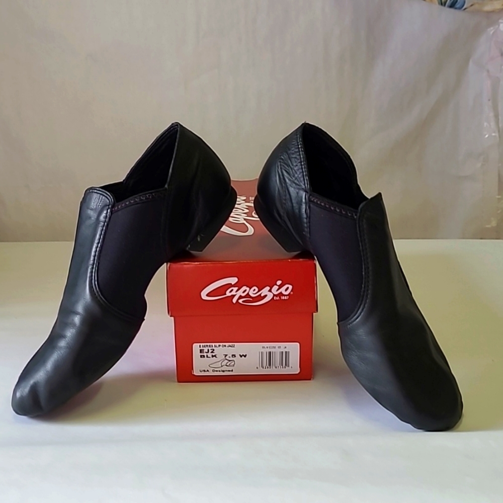 Dance shoes Capezio